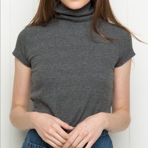 brandy melville karianne turtleneck